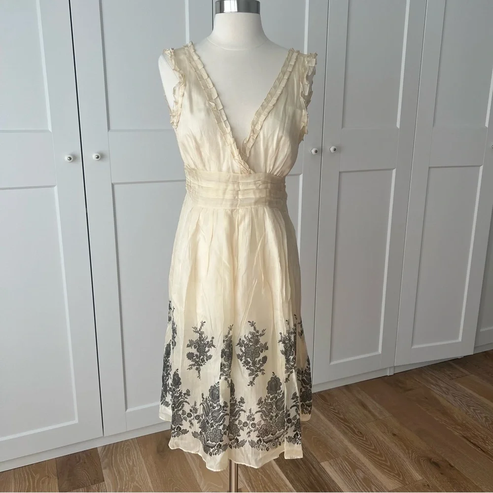 MISS ME Sleeveless Silk Dress sz.M